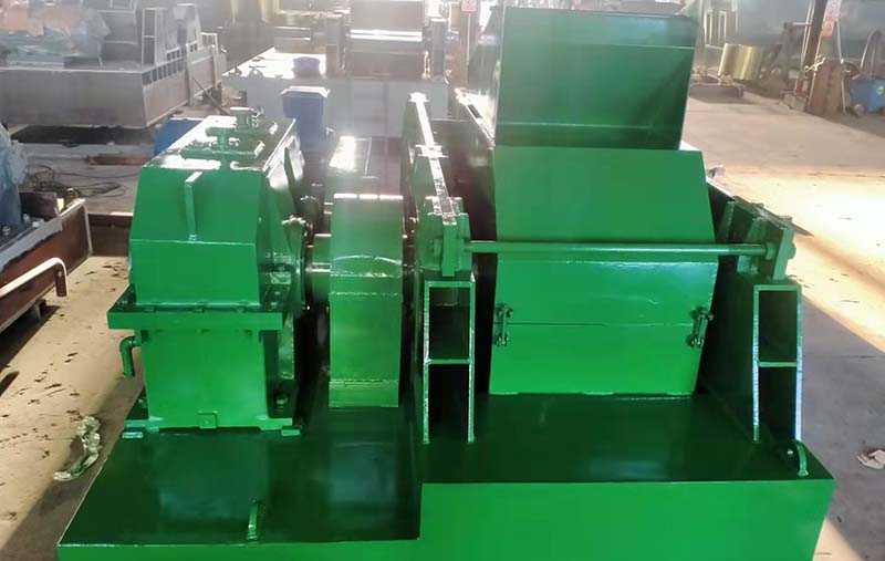 對(duì)輥機(jī) 對(duì)輥機(jī)